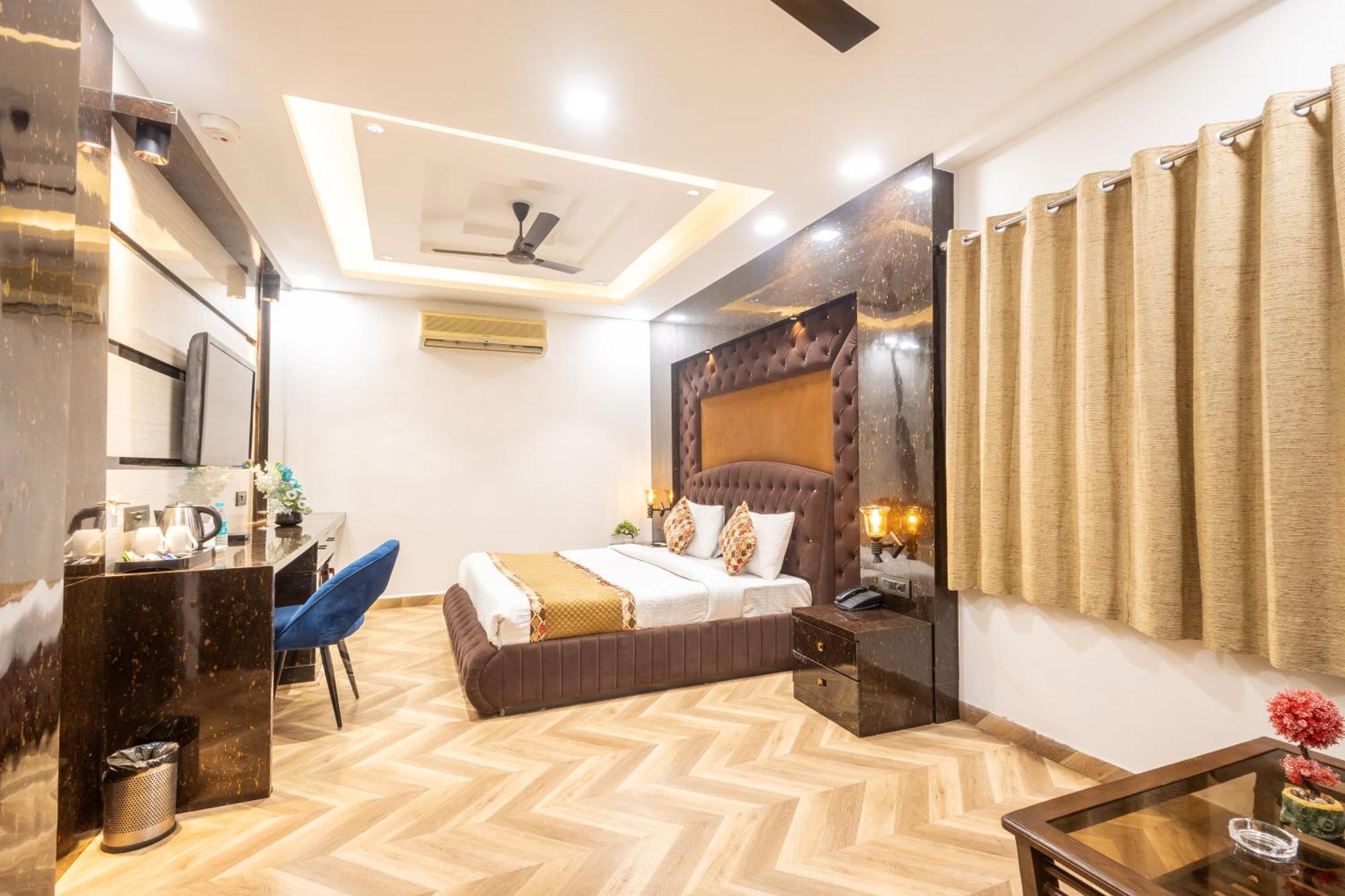 Hotel Cosmo Near Blk Hospital Karol Bagh Delhi Kültér fotó