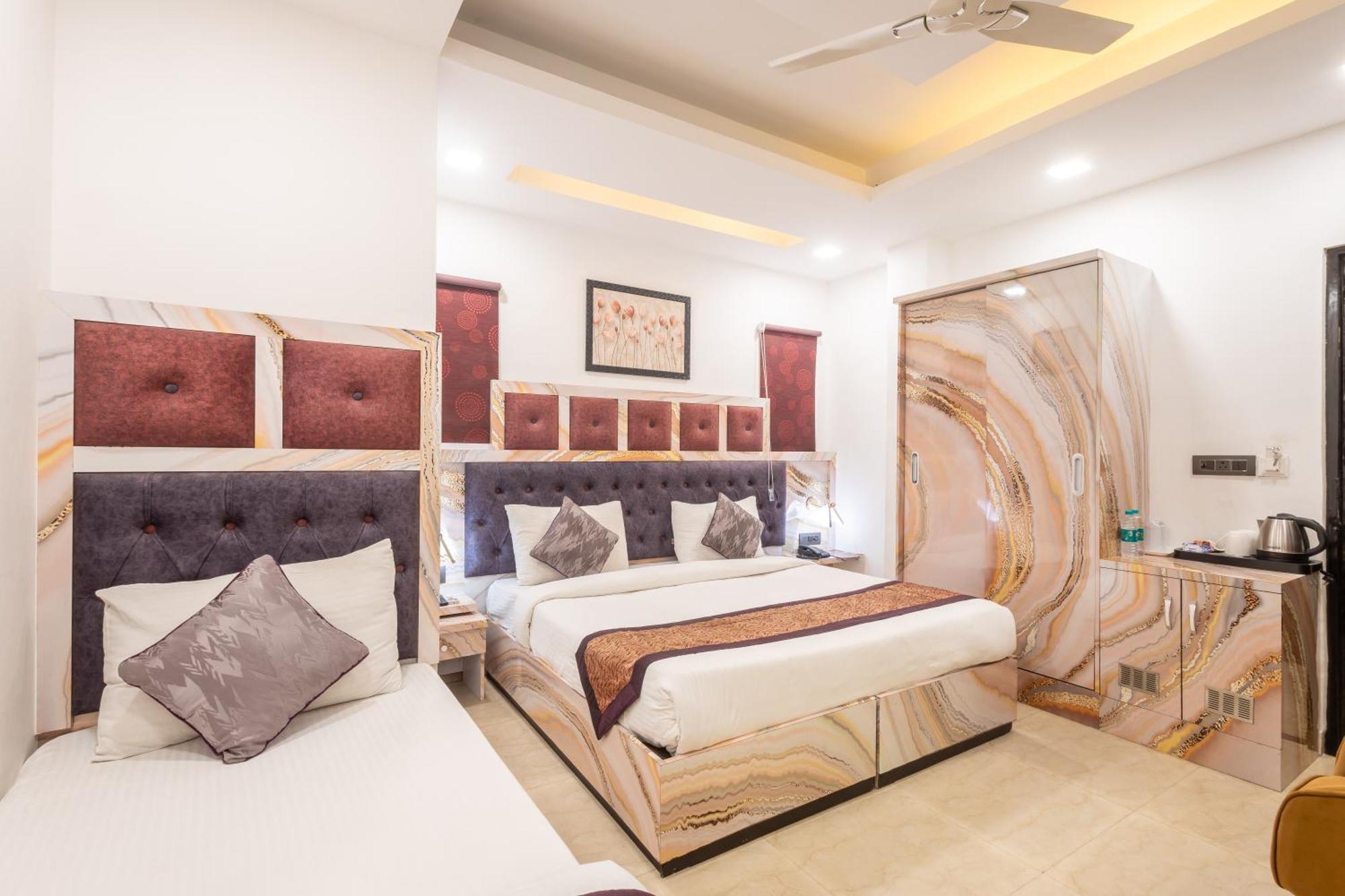 Hotel Cosmo Near Blk Hospital Karol Bagh Delhi Kültér fotó