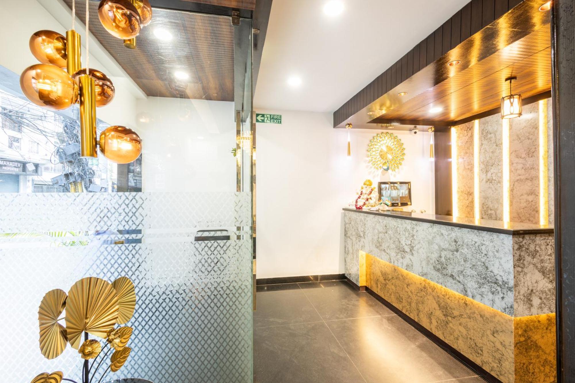 Hotel Cosmo Near Blk Hospital Karol Bagh Delhi Kültér fotó