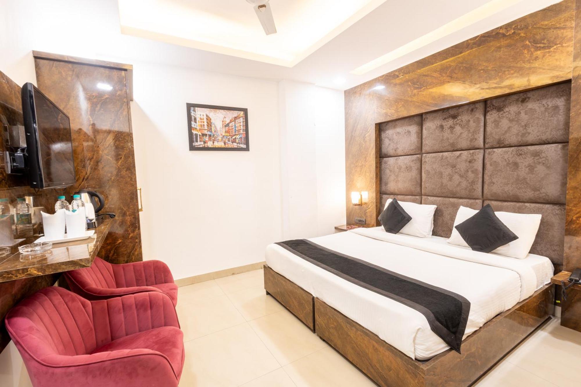Hotel Cosmo Near Blk Hospital Karol Bagh Delhi Kültér fotó