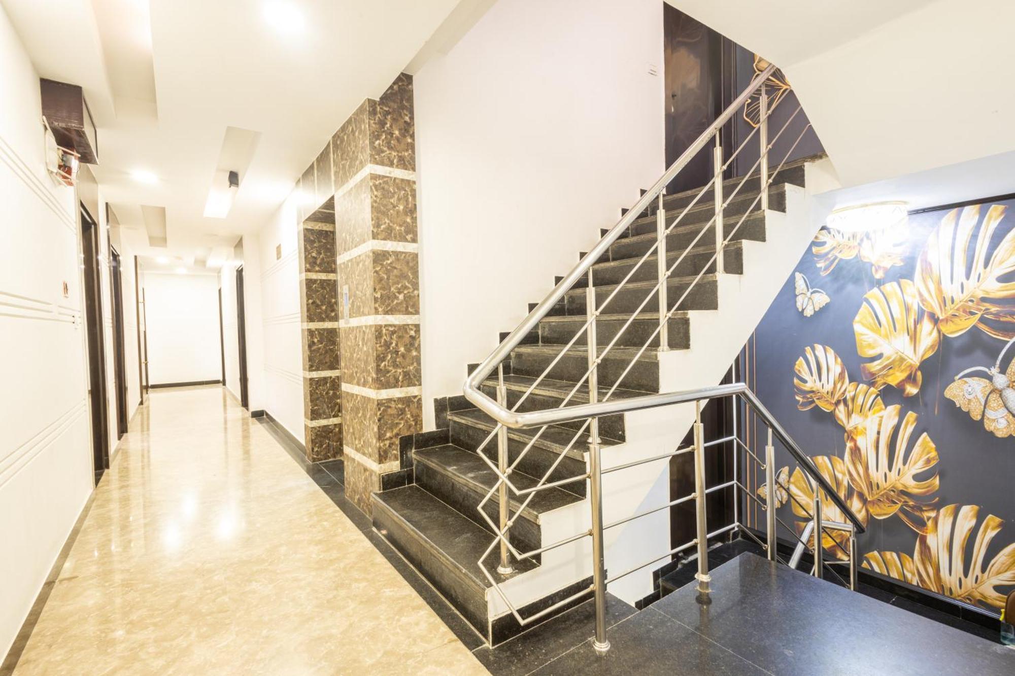 Hotel Cosmo Near Blk Hospital Karol Bagh Delhi Kültér fotó