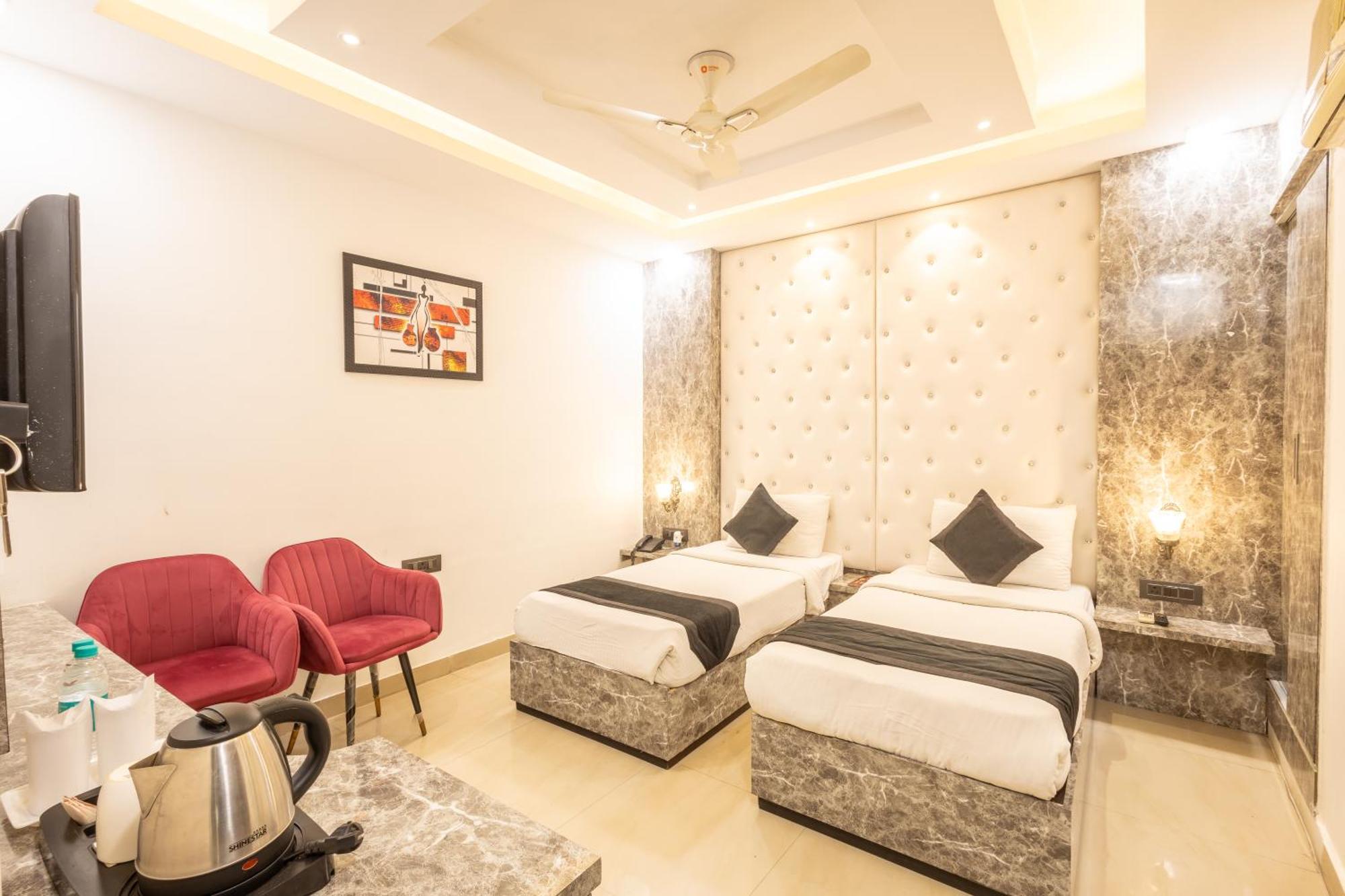 Hotel Cosmo Near Blk Hospital Karol Bagh Delhi Kültér fotó